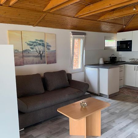 Beach Resident Balatonszárszó Eksteriør billede