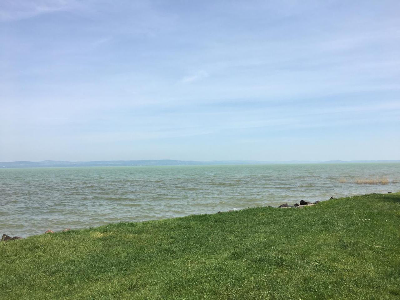 Beach Resident Balatonszárszó Eksteriør billede